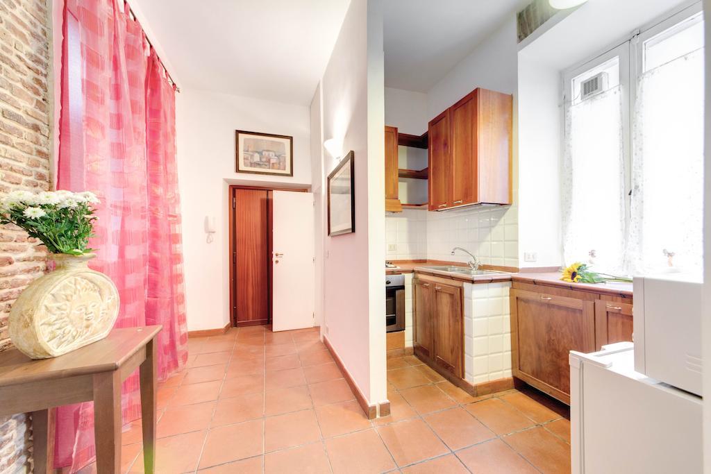 Domus Coronari Rome Ruang foto