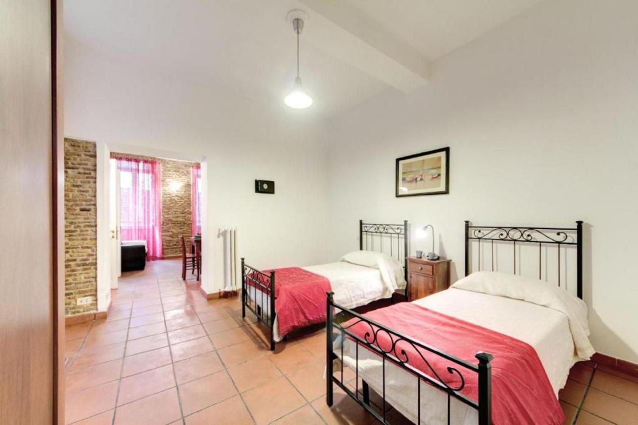 Domus Coronari Rome Bagian luar foto